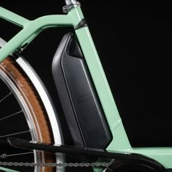 Cube Ella Ride 400 Easy Entry Hybrid Bike Green'n'White (2020) 11 Cube Ella Ride 400 Easy Entry Hybrid Bike Green'n'White (2020)