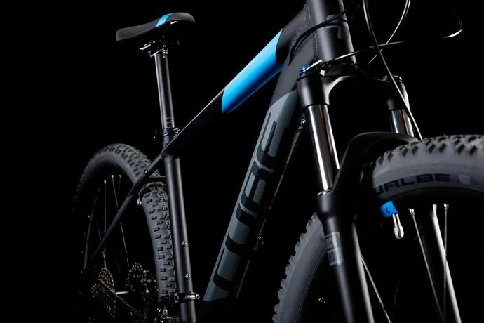 Cube Attention 29 Hardtail Mountain Bike Black N Blue MD/17" (2018) Bikes 2 Cube Attention 29 Hardtail Mountain Bike Black N Blue MD/17" (2018) Bikes