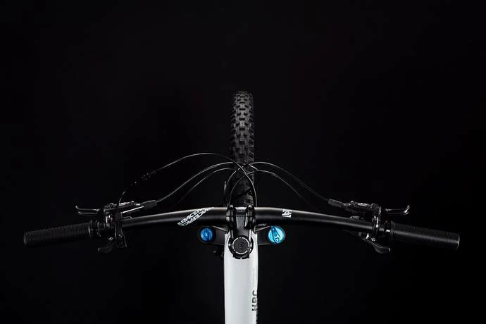 Cube Stereo 140 HPC Race 27.5 All-Mountain Bike Grey'n'White MD/18" (2019) Bikes 4 Cube Stereo 140 HPC Race 27.5 All-Mountain Bike Grey'n'White MD/18" (2019) Bikes