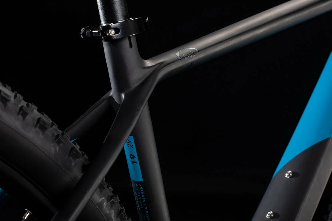 Cube Reaction C:62 29 Cross Country MTB Carbon'n'Black MD/17” (2020) Bikes 5 Cube Reaction C:62 29 Cross Country MTB Carbon'n'Black MD/17” (2020) Bikes