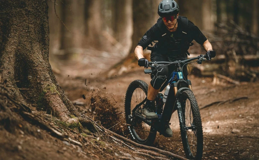 Merida E-One Sixty 10k Electric Mountain Bike 630wh Battery Sparkling Blue/Black (2021) 2 Merida E-One Sixty 10k Electric Mountain Bike 630wh Battery Sparkling Blue/Black (2021)