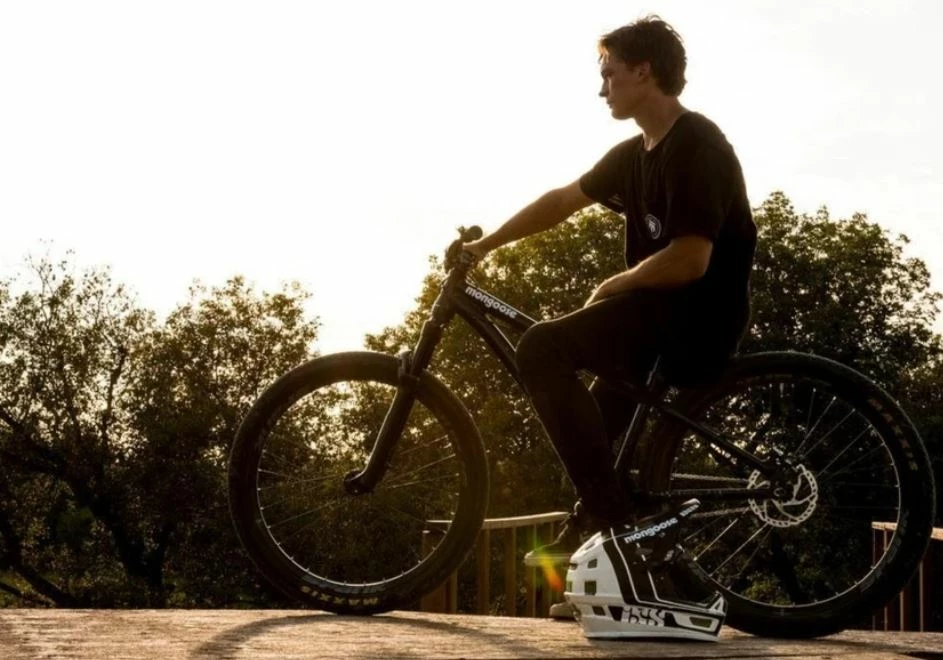 Mongoose Fireball Dirt Jump Bike Black (2021) Bikes 3 Mongoose Fireball Dirt Jump Bike Black (2021) Bikes