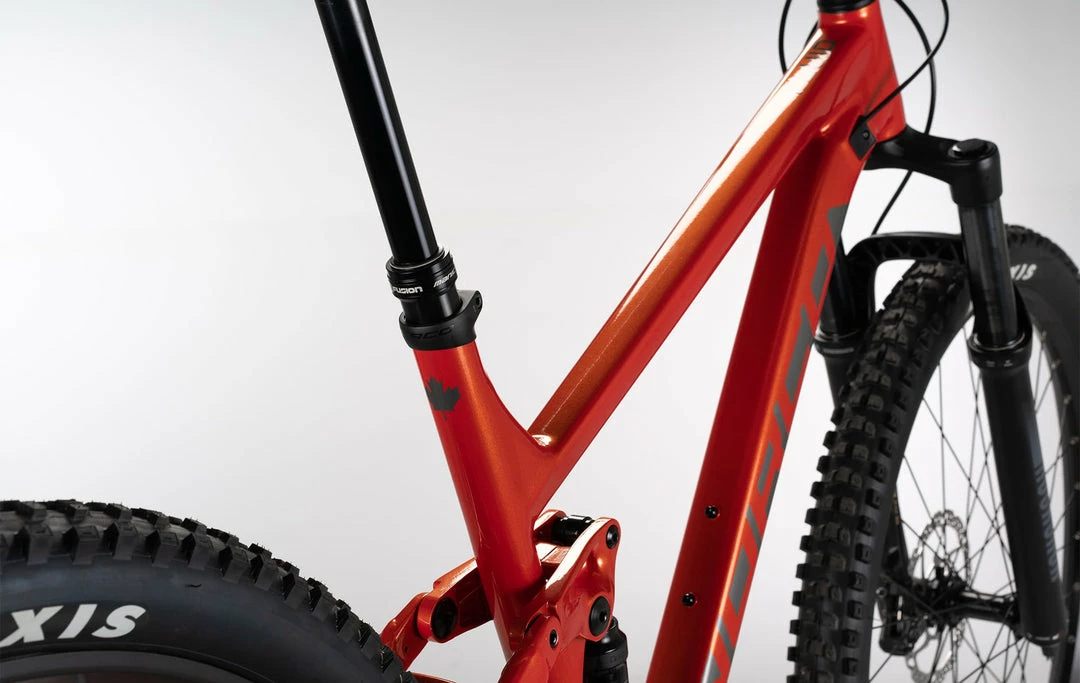 Norco Fluid FS 2 Full-Suspension Trail Bike Orange/Charcoal (2021) 6 Norco Fluid FS 2 Full-Suspension Trail Bike Orange/Charcoal (2021)