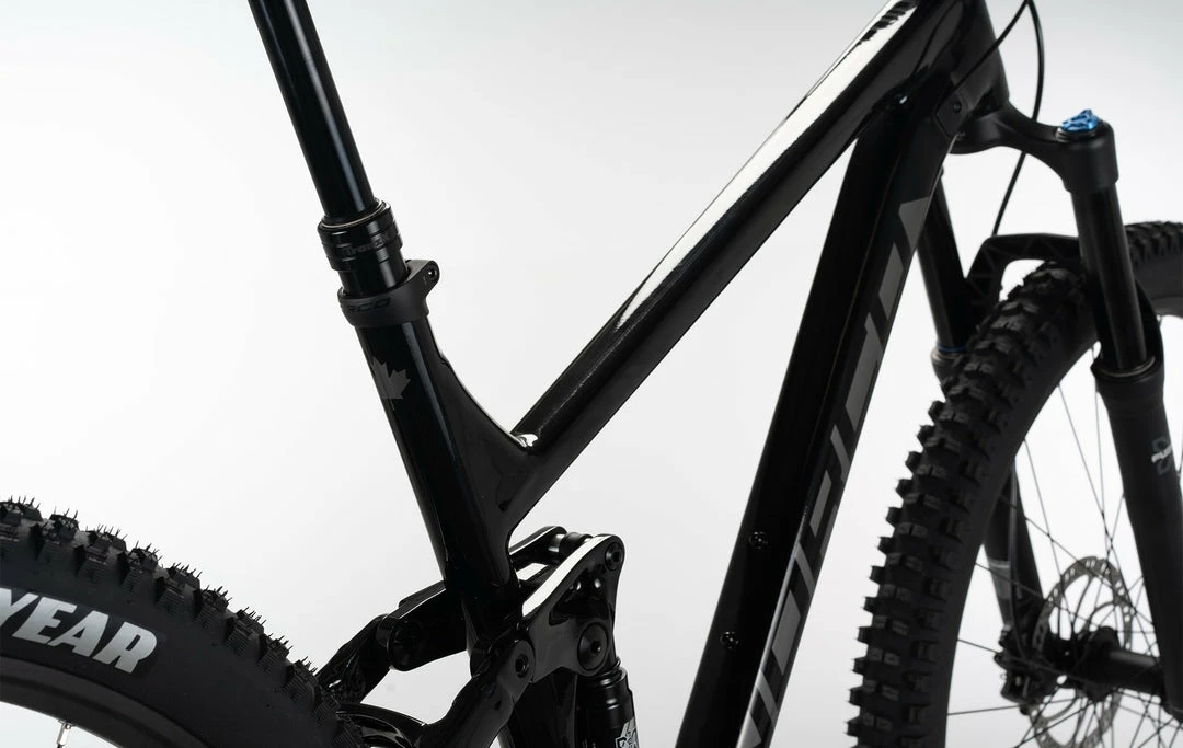 Norco Fluid FS 3 Full-Suspension Trail Bike Black/Charcoal (2021) 2 Norco Fluid FS 3 Full-Suspension Trail Bike Black/Charcoal (2021)