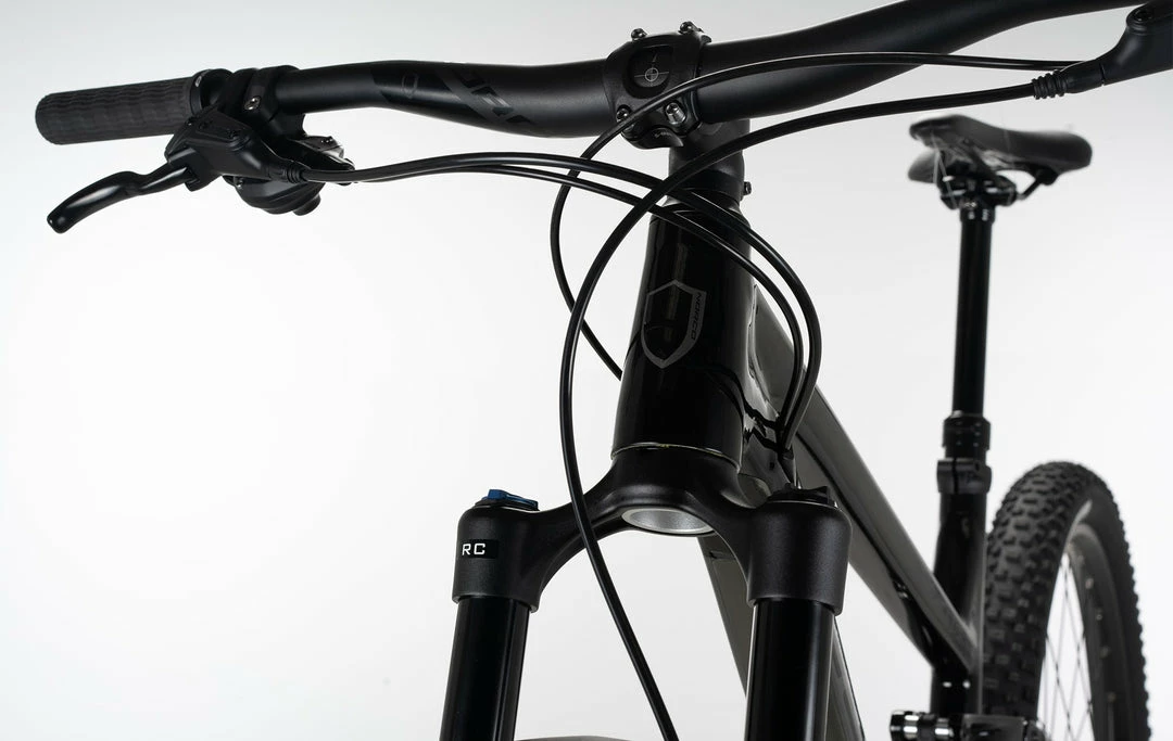 Norco Fluid FS 3 Full-Suspension Trail Bike Black/Charcoal (2021) 6 Norco Fluid FS 3 Full-Suspension Trail Bike Black/Charcoal (2021)