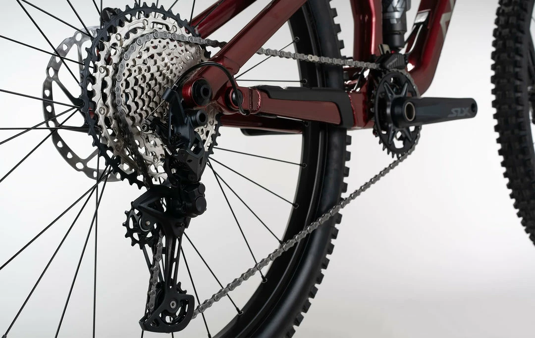 Norco Sight A2 All-Mountain Bike Red/Silver (2021) 5 Norco Sight A2 All-Mountain Bike Red/Silver (2021)