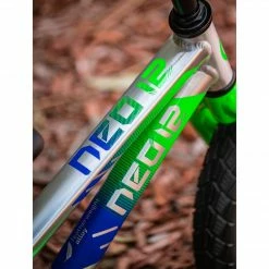Apollo Neo 12" Kids Bike Brushed Alloy/Green/Navy Bikes 8 Apollo Neo 12