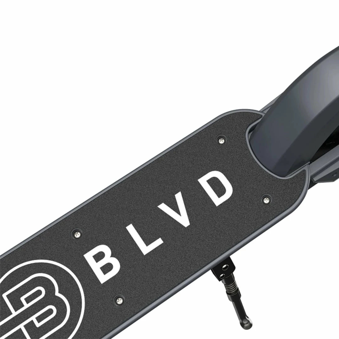 BLVD Urban Electric Scooter 11 BLVD Urban Electric Scooter