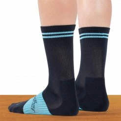 Apparel Bellwether Victory Socks Black