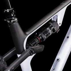 Bikes Cube AMS ONE11 C:68X Pro XC Race Bike Flash White 'n' Carbon (2022) 11 Bikes Cube AMS ONE11 C:68X Pro XC Race Bike Flash White 'n' Carbon (2022)