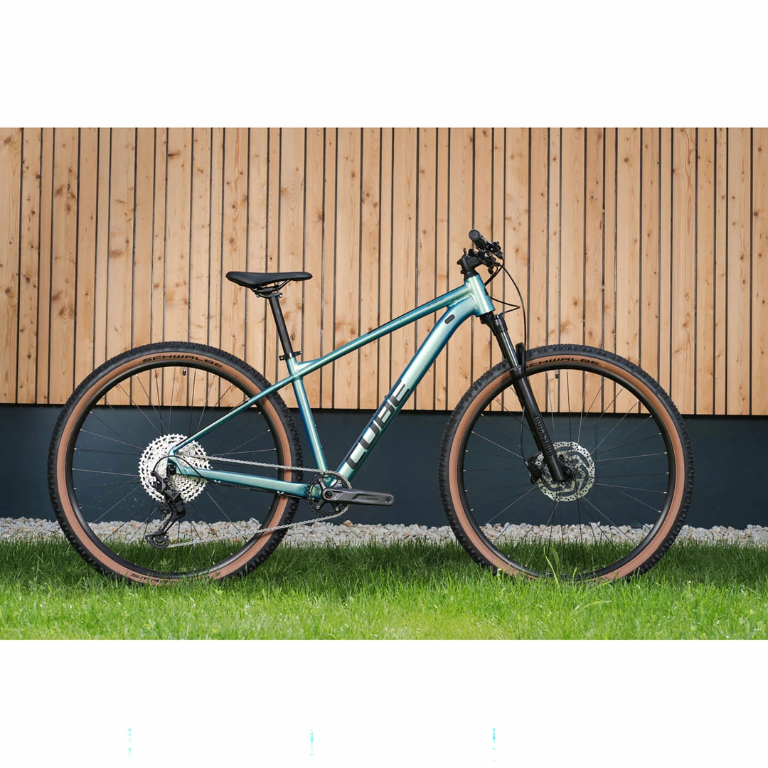 99bikes.co.nz Cube Attention SL Hardtail Mountain Bike Reverse Blue 'n' Black (2022) 2 99bikes.co.nz Cube Attention SL Hardtail Mountain Bike Reverse Blue 'n' Black (2022)