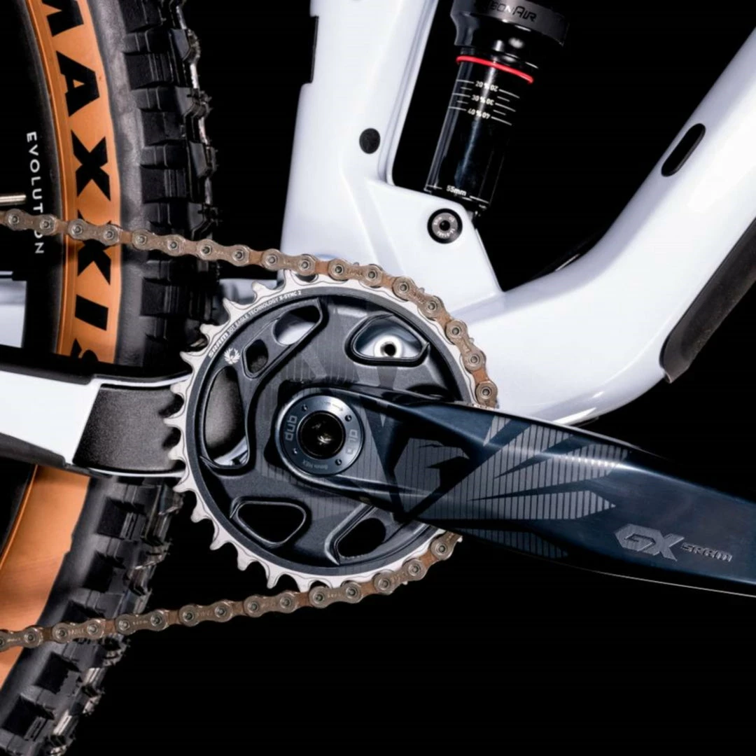 Cube Stereo 150 C:62 Race All-Mountain Bike Flash White 'n' Carbon (2022) Bikes 6 Cube Stereo 150 C:62 Race All-Mountain Bike Flash White 'n' Carbon (2022) Bikes