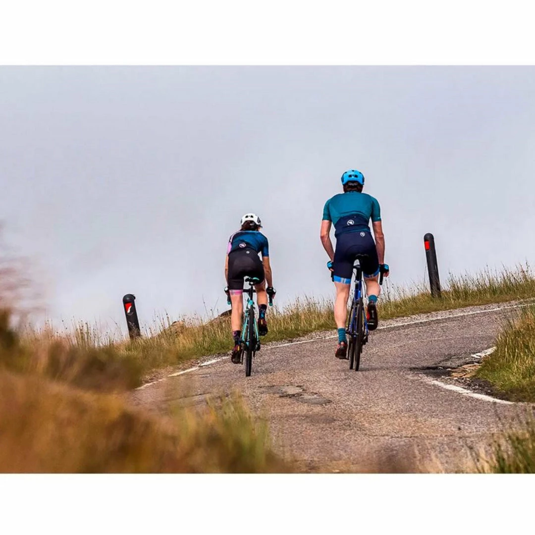 Apparel Endura Coolmax Stripe Socks Twin Pack Kingfisher Blue 2 Apparel Endura Coolmax Stripe Socks Twin Pack Kingfisher Blue