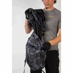 Endura Durapak Waterproof Backpack Grey Camo 10 Endura Durapak Waterproof Backpack Grey Camo