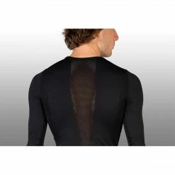Endura Engineered Long Sleeve Baselayer Black 7 Endura Engineered Long Sleeve Baselayer Black