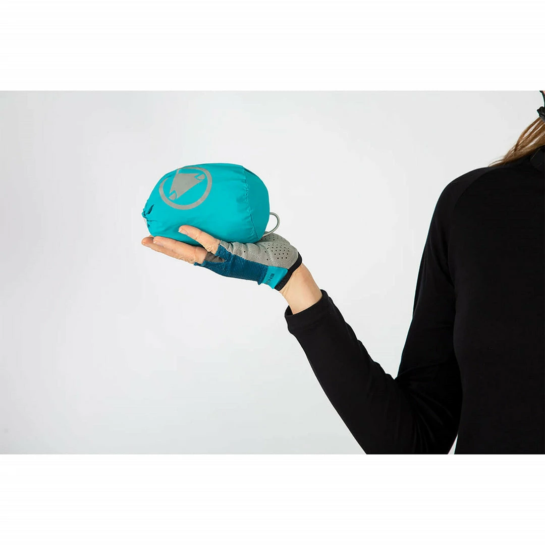 Endura Women's Pakajak Windproof Jacket Pacific Blue 5 Endura Women's Pakajak Windproof Jacket Pacific Blue