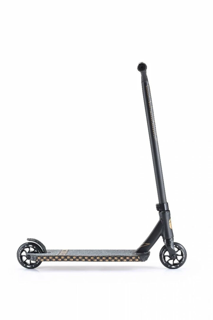 Scooters Envy Colt Series 4 Complete Scooter Black/Gold 5 Scooters Envy Colt Series 4 Complete Scooter Black/Gold