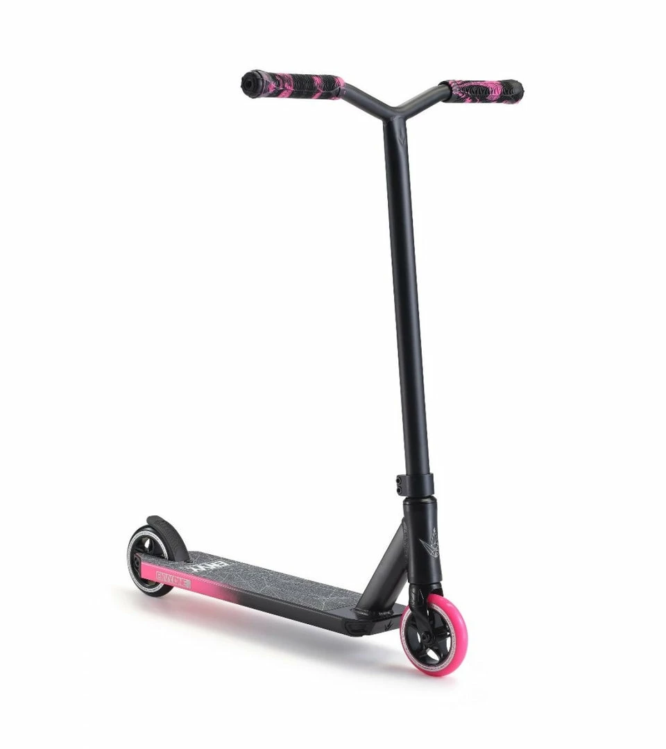 Scooters Envy One Series 3 Complete Scooter Black/Pink 1 Scooters Envy One Series 3 Complete Scooter Black/Pink