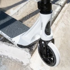 Envy Prodigy S9 Complete Scooter Street Edition White 20 Envy Prodigy S9 Complete Scooter Street Edition White