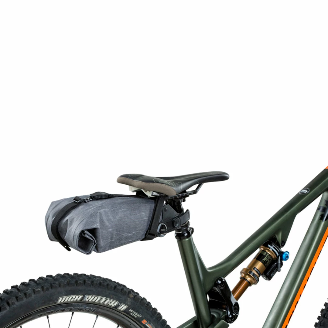 Evoc Seat Pack Boa Large 3L Carbon Grey Accessories 6 Evoc Seat Pack Boa Large 3L Carbon Grey Accessories