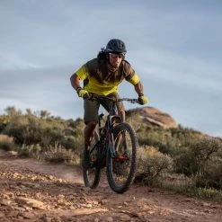 Giro Montaro MIPS Helmet Matte Midnight With Teal 5 Giro Montaro MIPS Helmet Matte Midnight With Teal