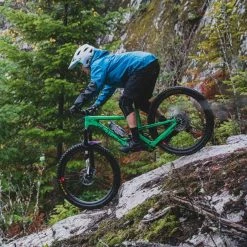 99bikes.co.nz Giro Xnetic H2O Waterproof Gloves Black Apparel