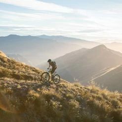 Accessories CamelBak Ratchet 3L Hydration Pack Black/Graphite 7 Accessories CamelBak Ratchet 3L Hydration Pack Black/Graphite