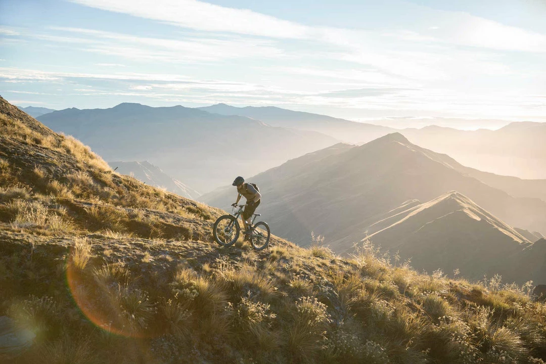 Accessories CamelBak Ratchet 3L Hydration Pack Black/Graphite 4 Accessories CamelBak Ratchet 3L Hydration Pack Black/Graphite