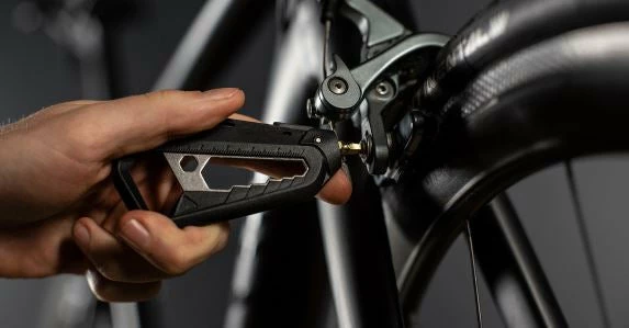 Knog Multitool Fang 24F 2 Knog Multitool Fang 24F