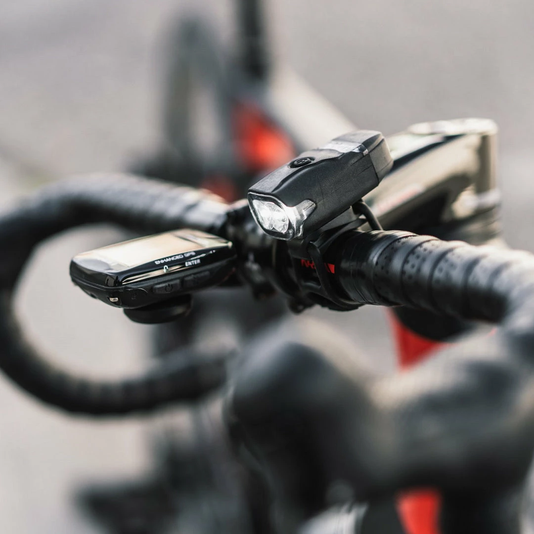 Bike Essentials Lezyne Lightset KTV Drive 2 Bike Essentials Lezyne Lightset KTV Drive