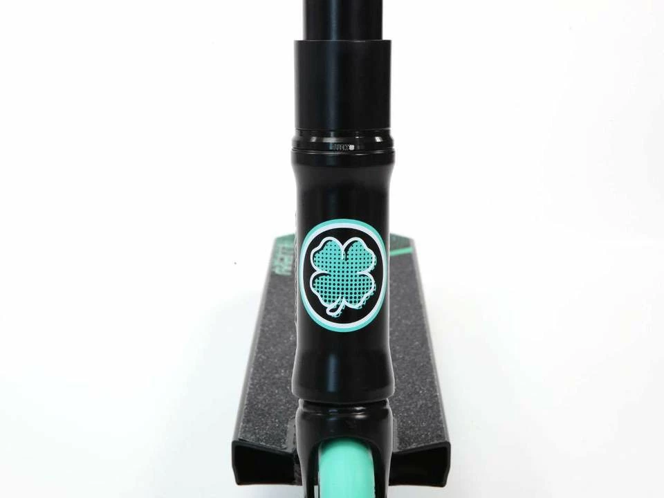 Lucky Crew Pro Scooter Ultramarine Scooters 5 Lucky Crew Pro Scooter Ultramarine Scooters