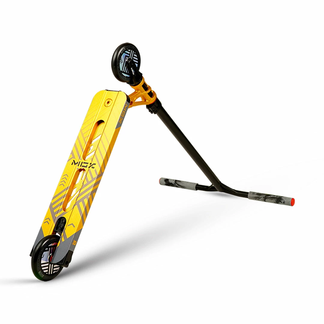 MGP Scooters Madd Gear MGX2 T2 Team Scooter Playa Gold / Black 2 MGP Scooters Madd Gear MGX2 T2 Team Scooter Playa Gold / Black