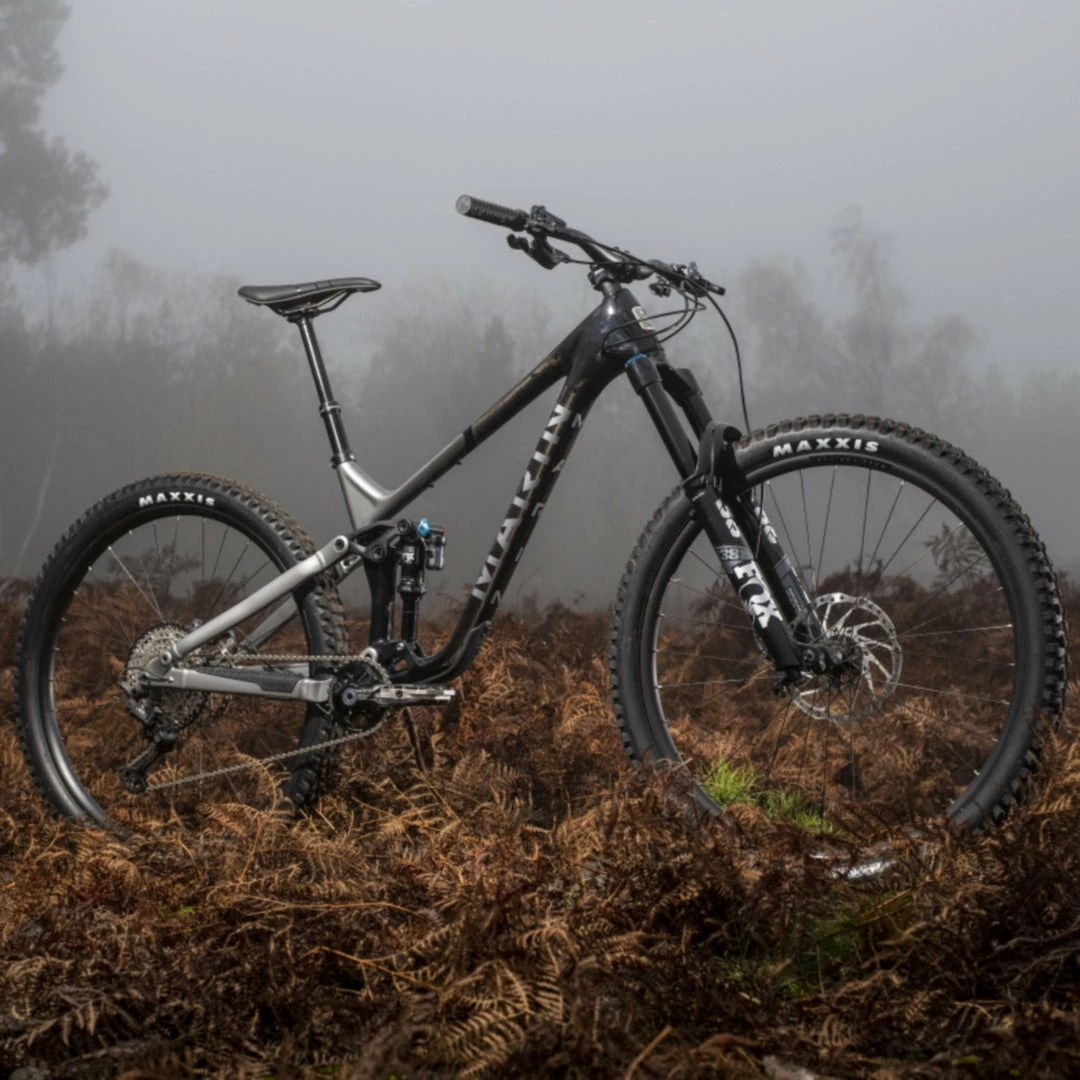 Marin Alpine Trail C2 All-Mountain Bike Black/Silver (2022) 2 Marin Alpine Trail C2 All-Mountain Bike Black/Silver (2022)