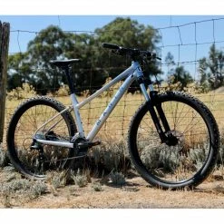 Marin Wildcat Trail 3 Women’s Hardtail Mountain Bike Silver (2022)