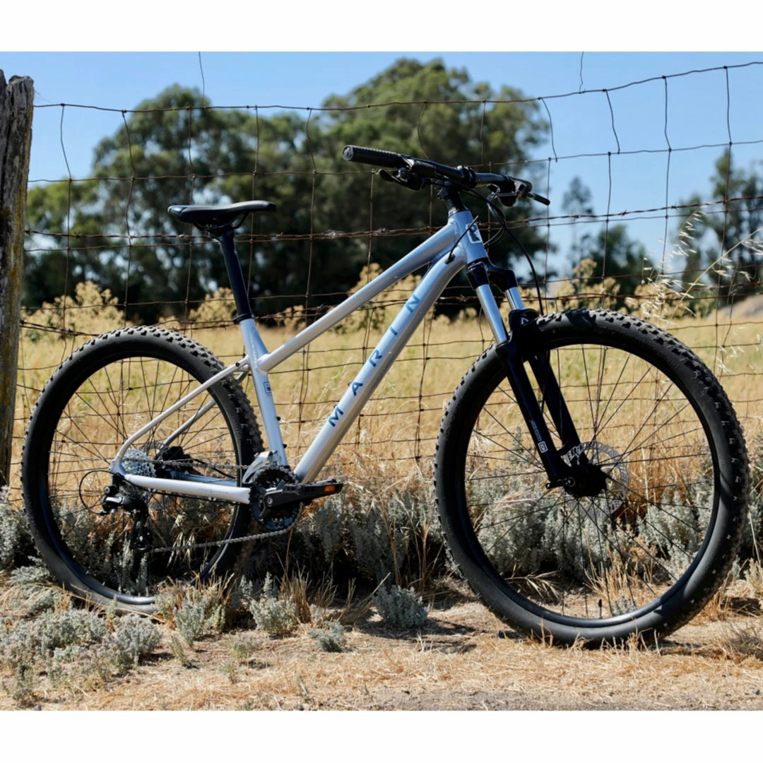 Marin Wildcat Trail 3 Women’s Hardtail Mountain Bike Silver (2022) 2 Marin Wildcat Trail 3 Women’s Hardtail Mountain Bike Silver (2022)