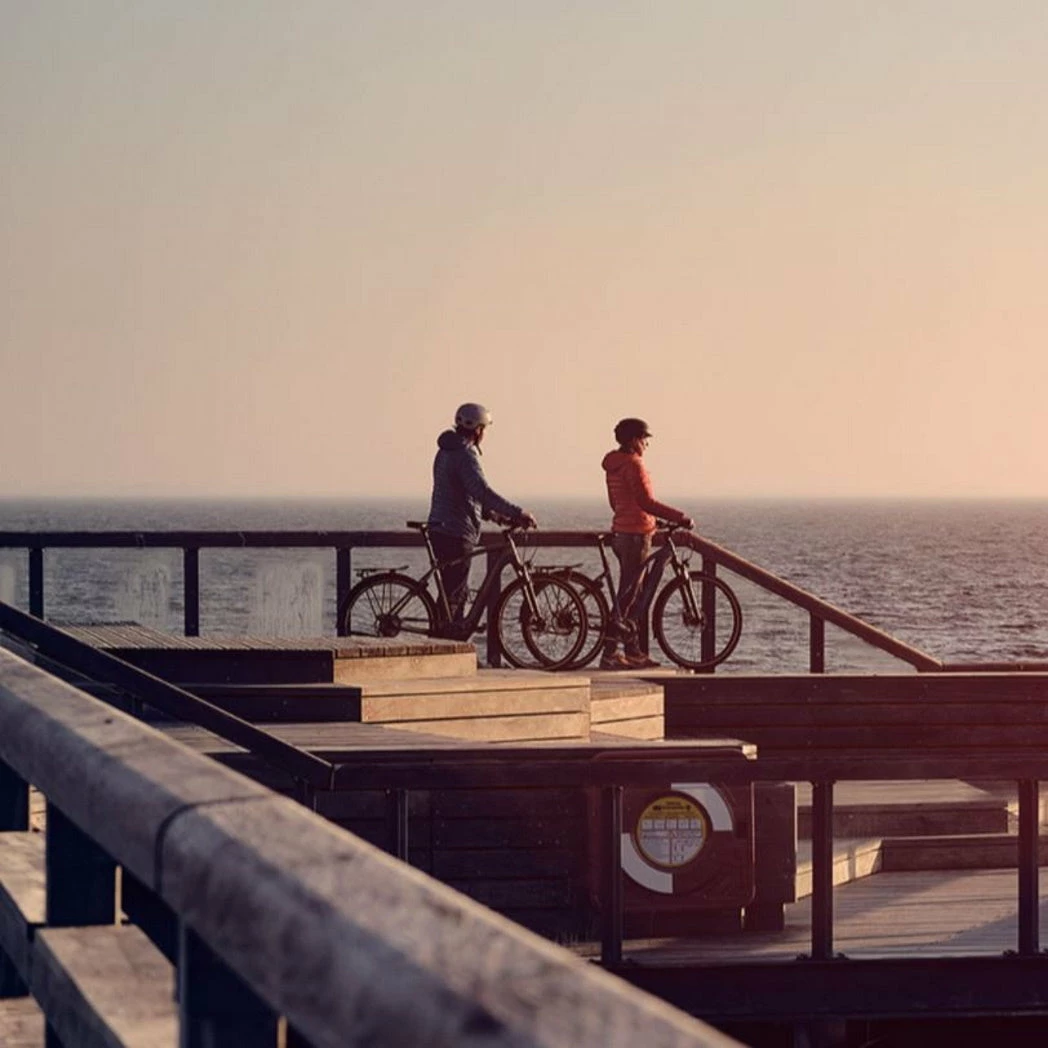 Merida Espresso 400 S EQ L Electric Hybrid Bike 500wh Battery Glossy White (2021) 2 Merida Espresso 400 S EQ L Electric Hybrid Bike 500wh Battery Glossy White (2021)