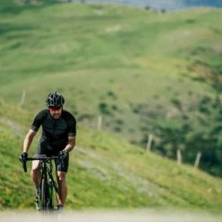 Merida Scultura 4000 Road Bike Glossy Anthracite/Matt Black (2021) 8 Merida Scultura 4000 Road Bike Glossy Anthracite/Matt Black (2021)