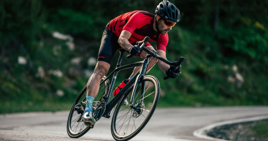 Merida Scultura 4000 Road Bike Glossy Anthracite/Matt Black (2021) 2 Merida Scultura 4000 Road Bike Glossy Anthracite/Matt Black (2021)