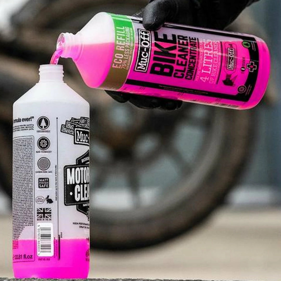 Muc-Off Nano Tech Bike Cleaner Concentrate 1 Litre Bottle Tools 2 Muc-Off Nano Tech Bike Cleaner Concentrate 1 Litre Bottle Tools