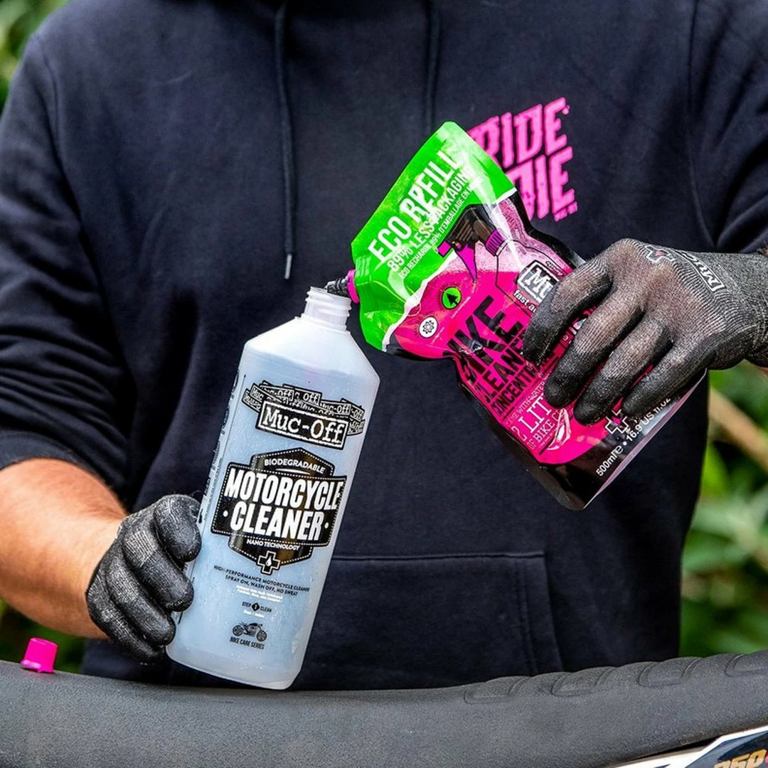 Muc-Off Nano Tech Bike Cleaner Concentrate 500ml Pouch Tools 3 Muc-Off Nano Tech Bike Cleaner Concentrate 500ml Pouch Tools