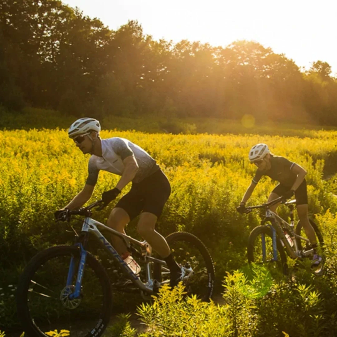 Norco Revolver FS 1 100 Cross-Country Race Bike Black/Silver (2021) Bikes 10 Norco Revolver FS 1 100 Cross-Country Race Bike Black/Silver (2021) Bikes