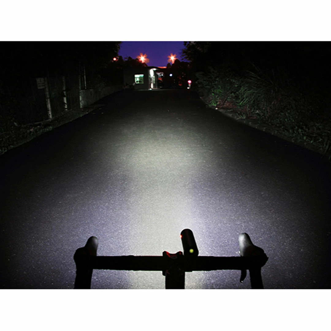 Ravemen CR800 USB Front Light 800 Lumens Bike Essentials 4 Ravemen CR800 USB Front Light 800 Lumens Bike Essentials