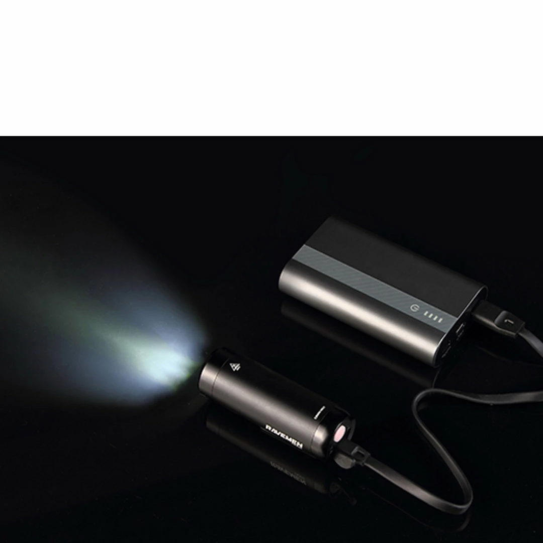 Bike Essentials Ravemen Front Light CR600 With Remote Control 8 Bike Essentials Ravemen Front Light CR600 With Remote Control