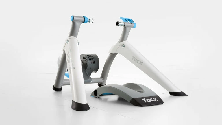 TACX Flow Smart Trainer 1 TACX Flow Smart Trainer