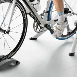 TACX Flow Smart Trainer 9 TACX Flow Smart Trainer