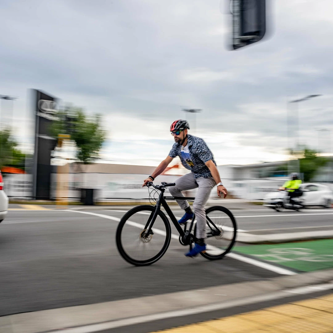 Bikes Watt Wheels Omnia Commuter Electric Bike 250wh Battery Red 5 Bikes Watt Wheels Omnia Commuter Electric Bike 250wh Battery Red