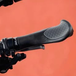 XLC GR-S22 Ergo Lock-On Grips Twist-Shift Grey/Black 5 XLC GR-S22 Ergo Lock-On Grips Twist-Shift Grey/Black