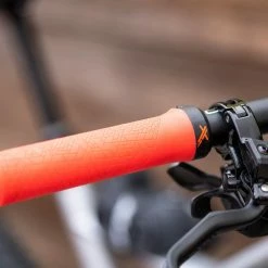 XLC GR-G26 Lock-On Grips Yellow