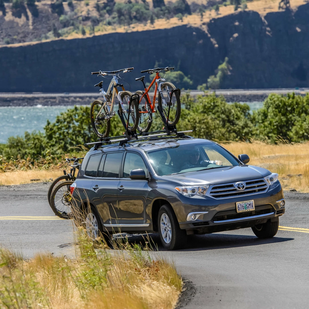 Yakima FrontLoader Bike Rack With Locks 5 Yakima FrontLoader Bike Rack With Locks